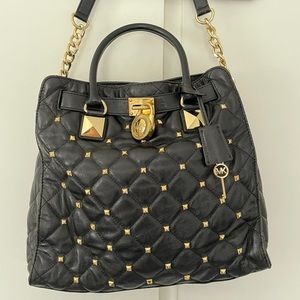 MICHAEL KORS LARGE HAMILTON STUDDED QUILTED TOTE